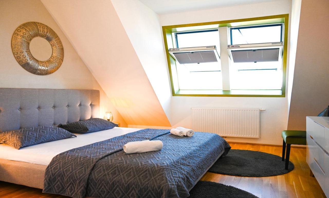 Modern Duplex Museumsquartier Apartamento Viena Exterior foto