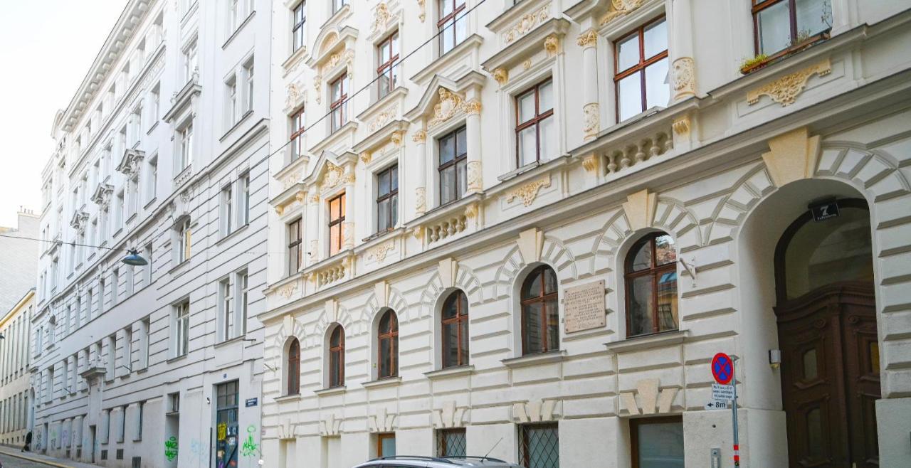 Modern Duplex Museumsquartier Apartamento Viena Exterior foto
